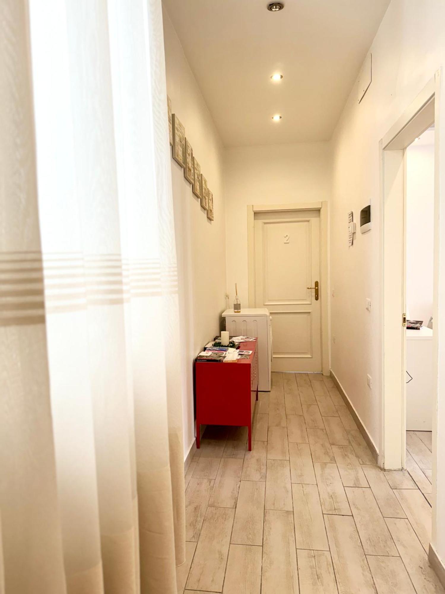 Modern Room With Private Bathroom Trento Exterior foto